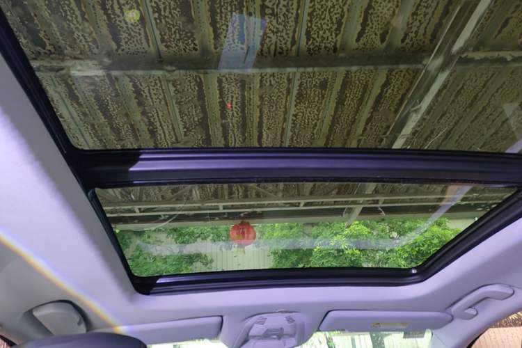 Used Peugeot 4008 2017 350THP Elite Edition Headliner