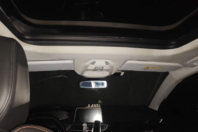 Used Peugeot 4008 2017 350THP Elite Edition Headliner