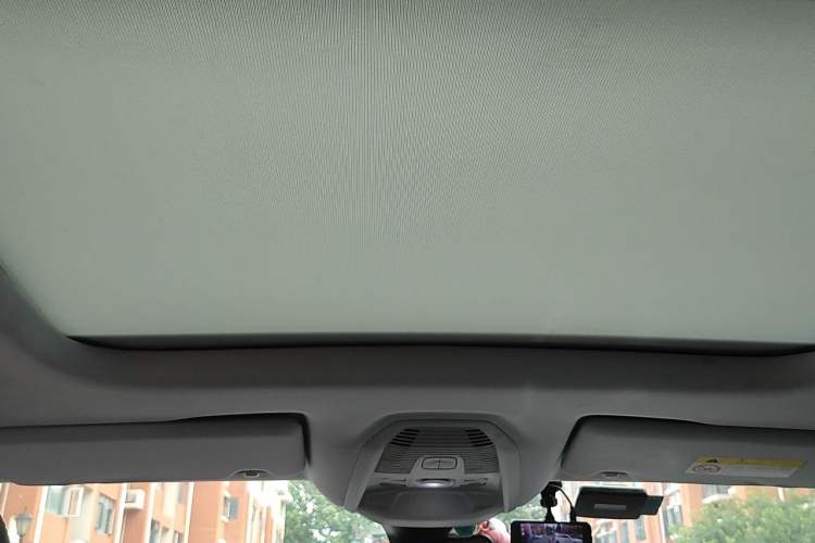 Used Peugeot 4008 2017 350THP Elite Edition Headliner