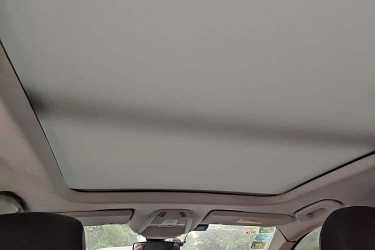 Used Peugeot 4008 2017 350THP Elite Edition Headliner