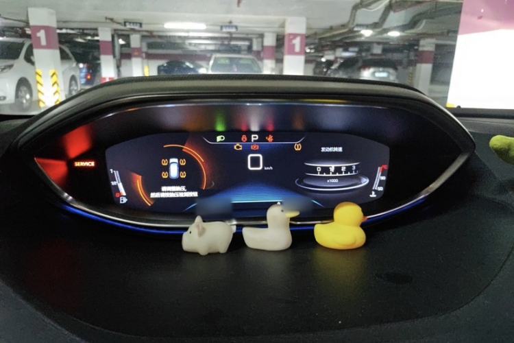 Used Peugeot 4008 2017 350THP Elite Edition Interior 1