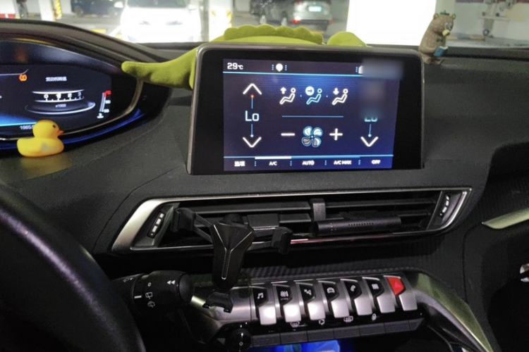 Used Peugeot 4008 2017 350THP Elite Edition Interior 2