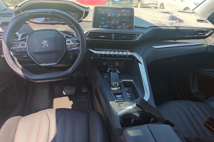 Used Peugeot 4008 2017 350THP Elite Edition Interior 2