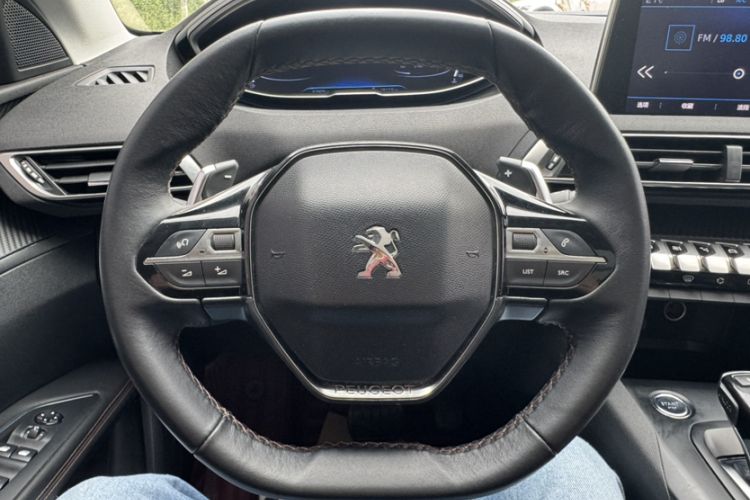 Used Peugeot 4008 2017 350THP Elite Edition Interior 3