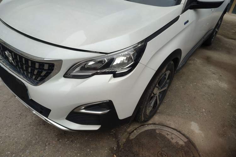 Used Peugeot 4008 2017 350THP Elite Edition Left Front Headlight