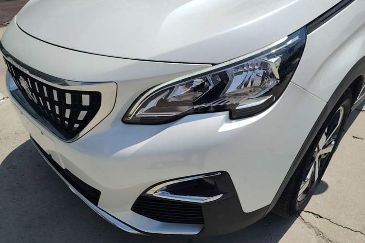 Used Peugeot 4008 2017 350THP Elite Edition Left Front Headlight