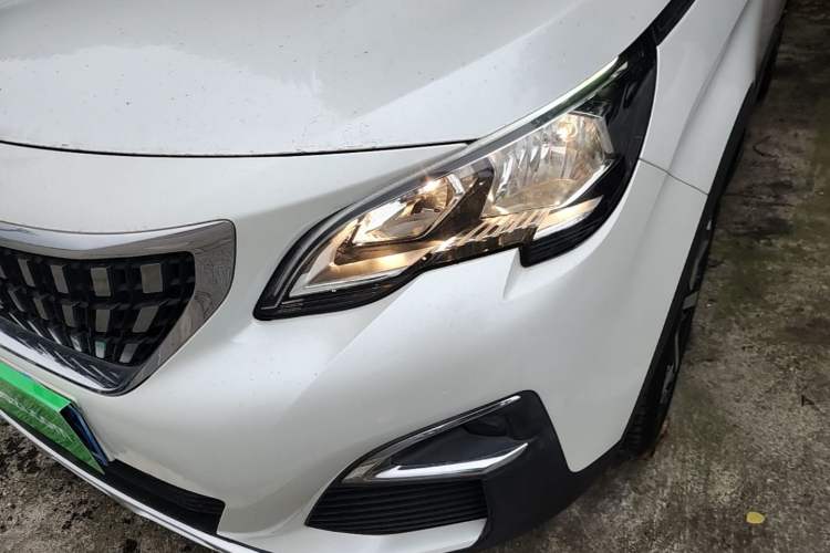 Used Peugeot 4008 2017 350THP Elite Edition Left Front Headlight