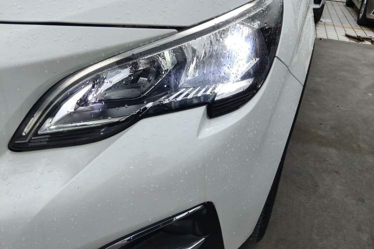 Used Peugeot 4008 2017 350THP Elite Edition Left Front Headlight