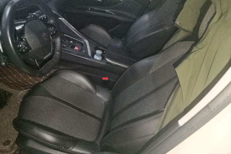 Used Peugeot 4008 2017 350THP Elite Edition Left Front Seat