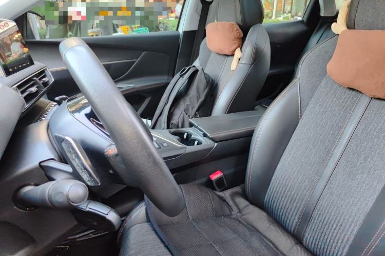 Used Peugeot 4008 2017 350THP Elite Edition Left Front Seat