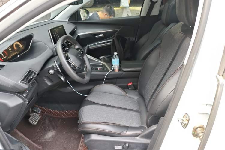 Used Peugeot 4008 2017 350THP Elite Edition Left Front Seat