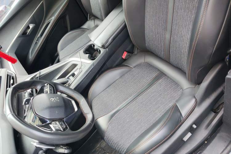 Used Peugeot 4008 2017 350THP Elite Edition Left Front Seat