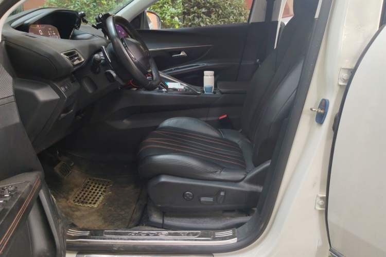 Used Peugeot 4008 2017 350THP Elite Edition Left Front Seat