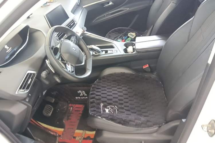 Used Peugeot 4008 2017 350THP Elite Edition Left Front Seat