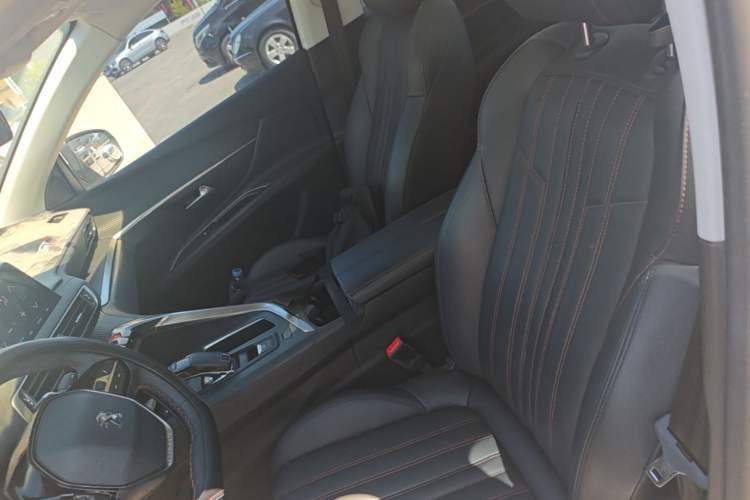 Used Peugeot 4008 2017 350THP Elite Edition Left Front Seat