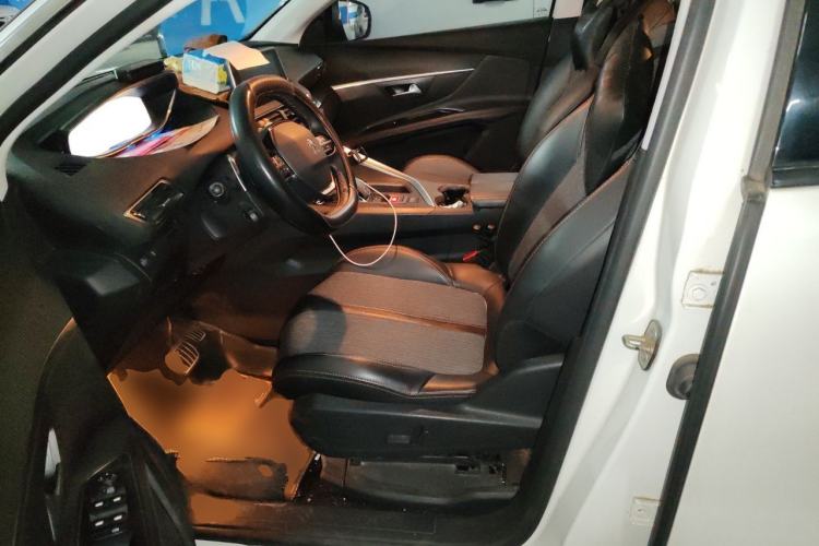 Used Peugeot 4008 2017 350THP Elite Edition Left Front Seat
