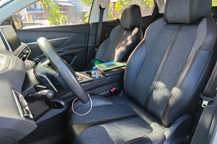 Used Peugeot 4008 2017 350THP Elite Edition Left Front Seat