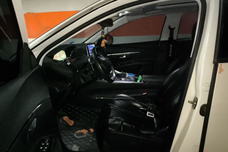 Used Peugeot 4008 2017 350THP Elite Edition Left Front Seat