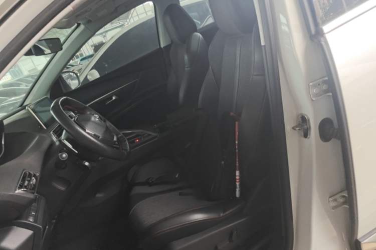 Used Peugeot 4008 2017 350THP Elite Edition Left Front Seat