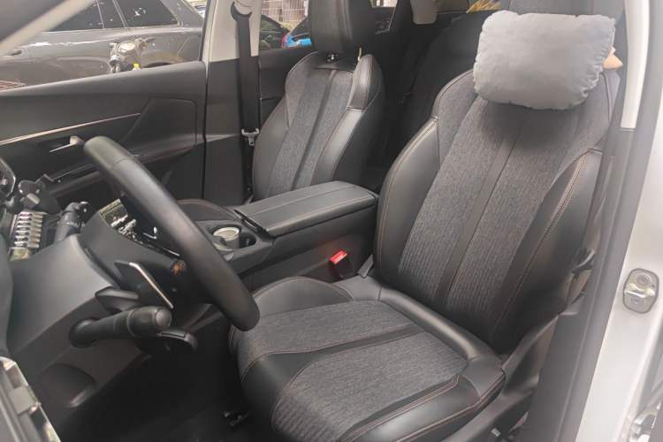 Used Peugeot 4008 2017 350THP Elite Edition Left Front Seat