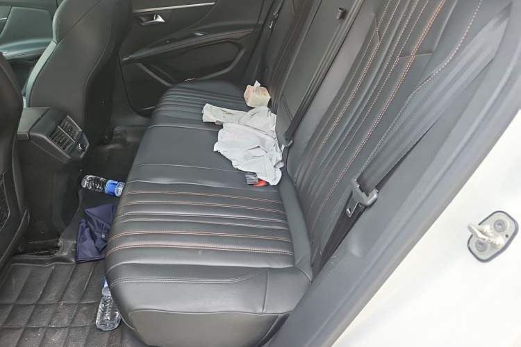 Used Peugeot 4008 2017 350THP Luxury Edition Left Rear Seat