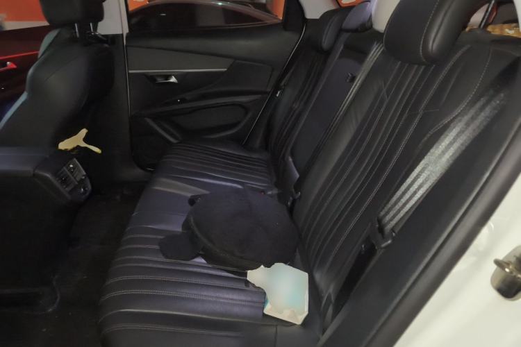 Used Peugeot 4008 2017 350THP Luxury Edition Left Rear Seat