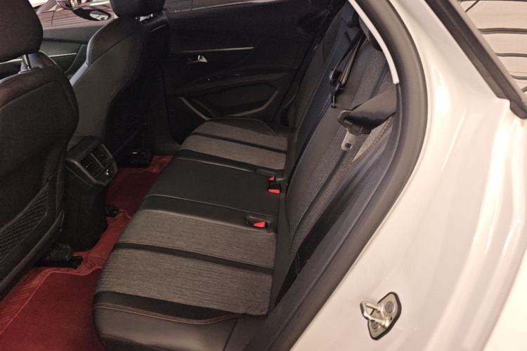 Used Peugeot 4008 2017 350THP Elite Edition Left Rear Seat