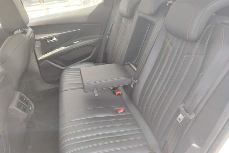 Used Peugeot 4008 2017 350THP Elite Edition Left Rear Seat