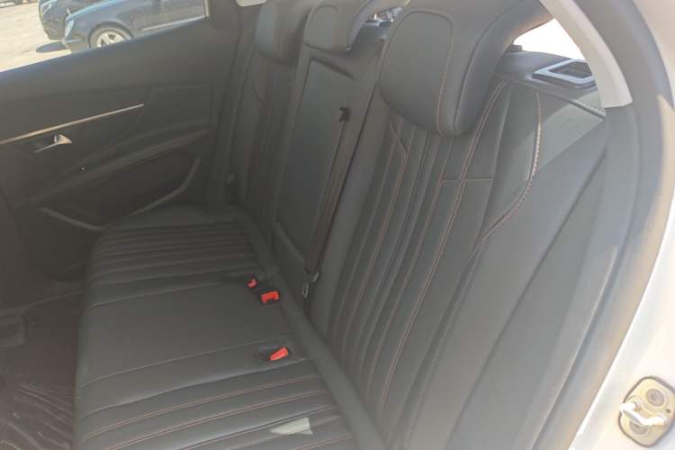 Used Peugeot 4008 2017 350THP Elite Edition Left Rear Seat