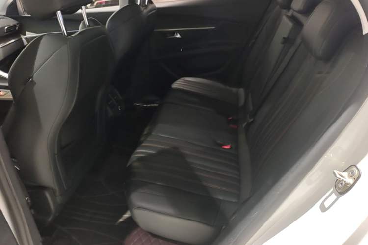 Used Peugeot 4008 2017 350THP Elite Edition Left Rear Seat