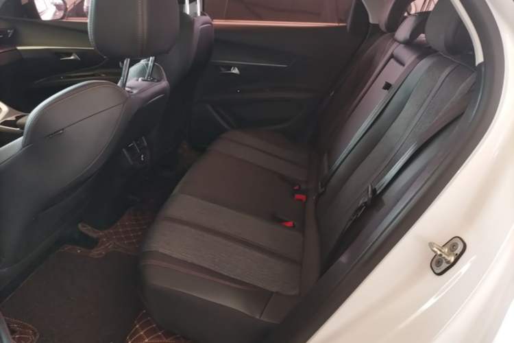 Used Peugeot 4008 2017 350THP Elite Edition Left Rear Seat