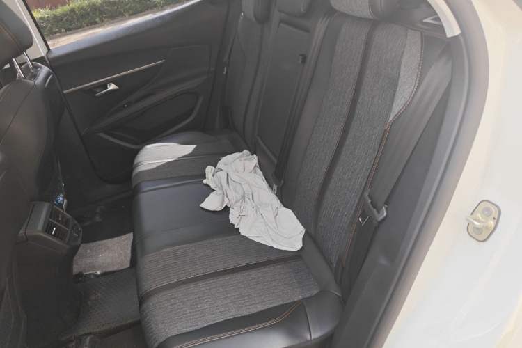 Used Peugeot 4008 2017 350THP Elite Edition Left Rear Seat