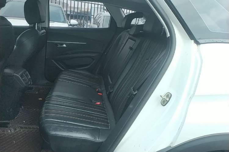 Used Peugeot 4008 2017 350THP Elite Edition Left Rear Seat