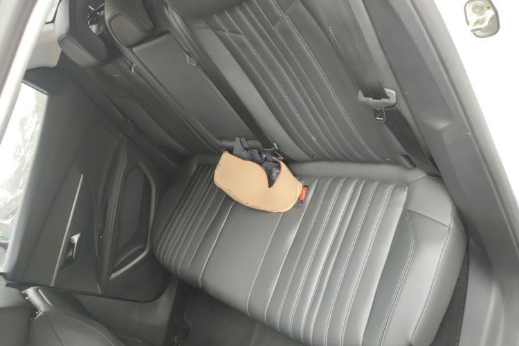 Used Peugeot 4008 2017 350THP Luxury Edition Left Rear Seat