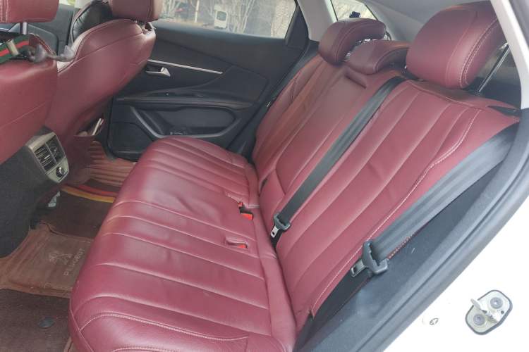 Used Peugeot 4008 2017 350THP Comfort Edition Left Rear Seat