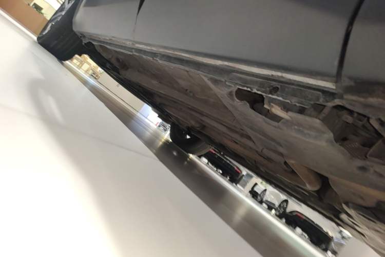 Used Peugeot 4008 2017 350THP Elite Edition Left Side Sill