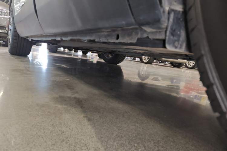Used Peugeot 4008 2017 350THP Elite Edition Left Side Sill