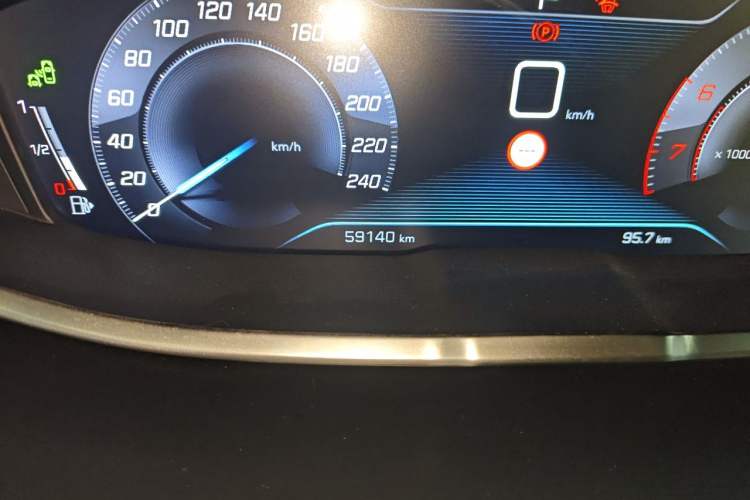 Used Peugeot 4008 2017 380THP Luxury GT Edition Odometer Close Up