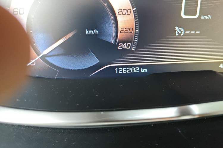 Used Peugeot 4008 2017 350THP Elite Edition Odometer Close Up