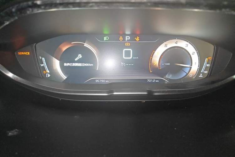 Used Peugeot 4008 2017 350THP Elite Edition Odometer Close Up