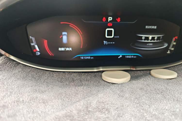 Used Peugeot 4008 2017 350THP Elite Edition Odometer Close Up
