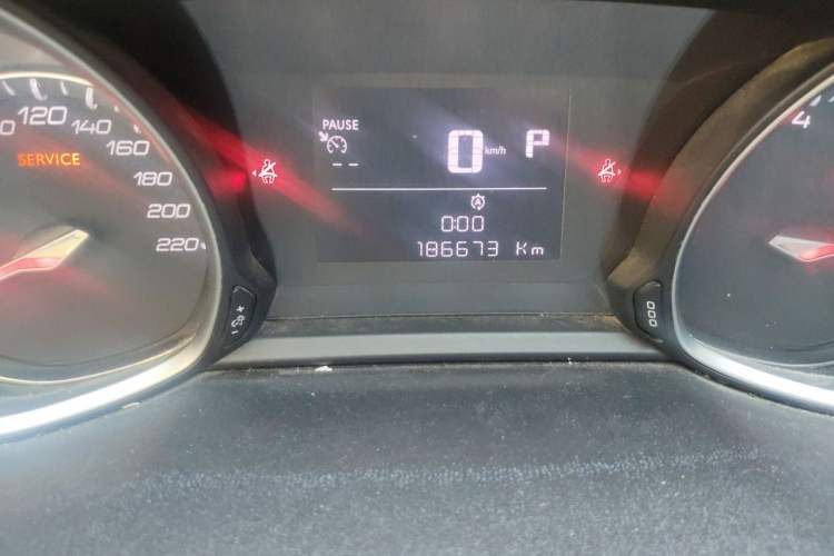 Used Peugeot 4008 2017 350THP Comfort Edition Odometer Close Up