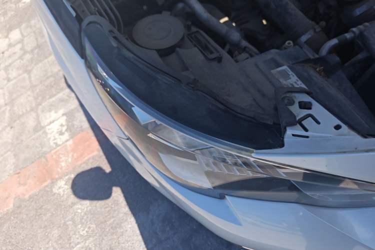 Used Peugeot 4008 2017 350THP Elite Edition Right Front Headlight