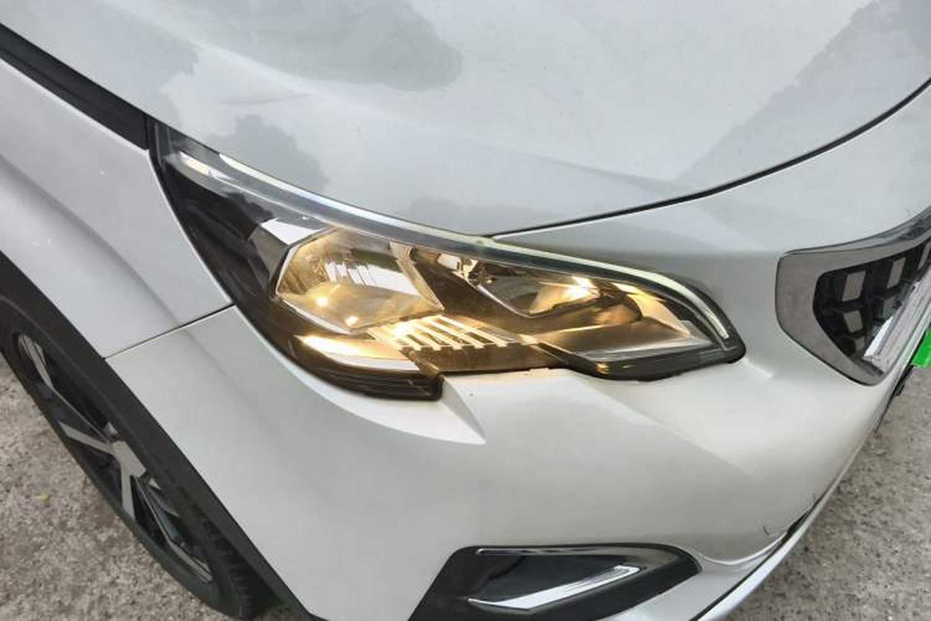 Used Peugeot 4008 2017 350THP Elite Edition Right Front Headlight