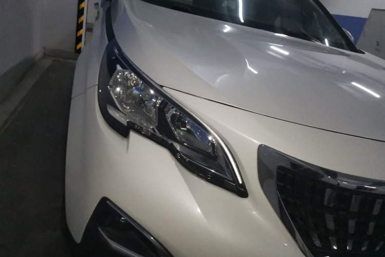 Used Peugeot 4008 2017 350THP Elite Edition Right Front Headlight