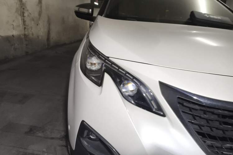 Used Peugeot 4008 2017 380THP Luxury GT Edition Right Front Headlight