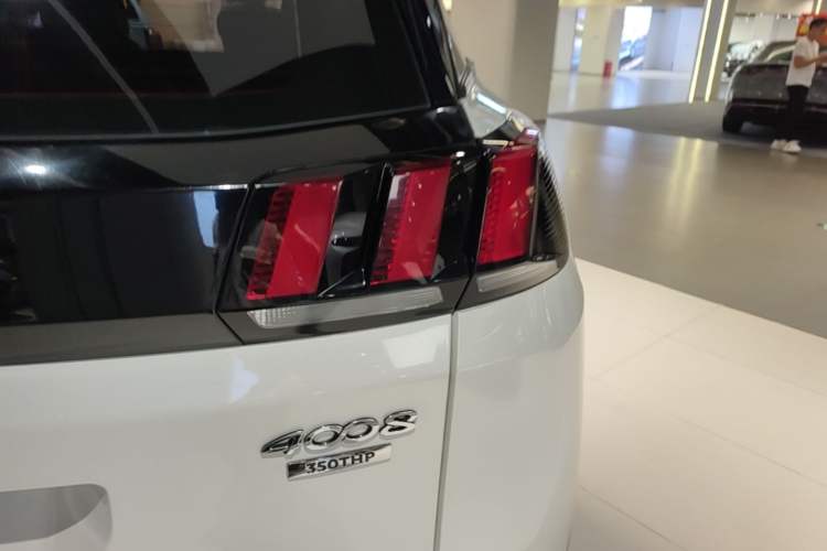 Used Peugeot 4008 2017 350THP Elite Edition Right Rear Taillight