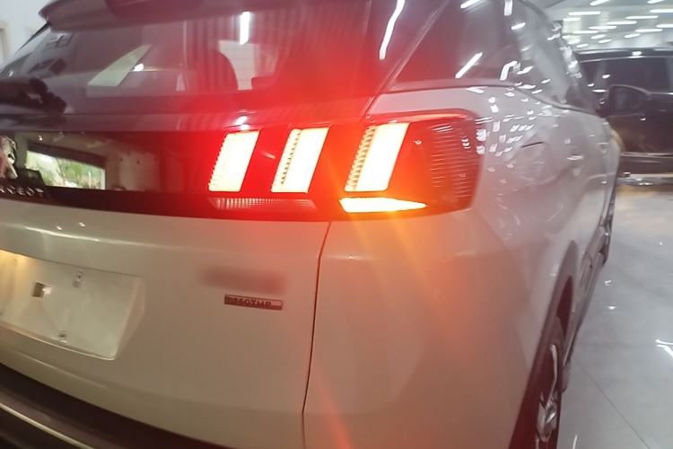 Used Peugeot 4008 2017 350THP Elite Edition Right Rear Taillight