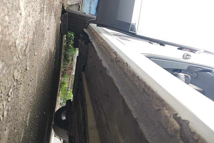 Used Peugeot 4008 2017 350THP Elite Edition Right Side Sill
