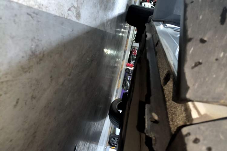 Used Peugeot 4008 2017 350THP Elite Edition Right Side Sill